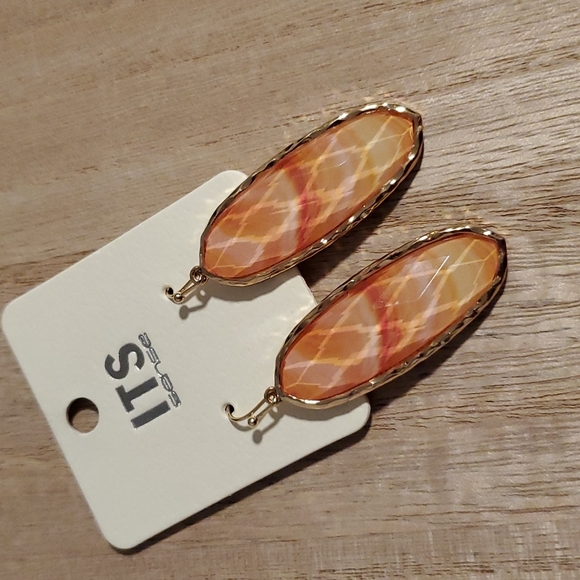 Oval beveled marbled acrylic orange blue pink pierced earrings Goldtone - Picture 6 of 10